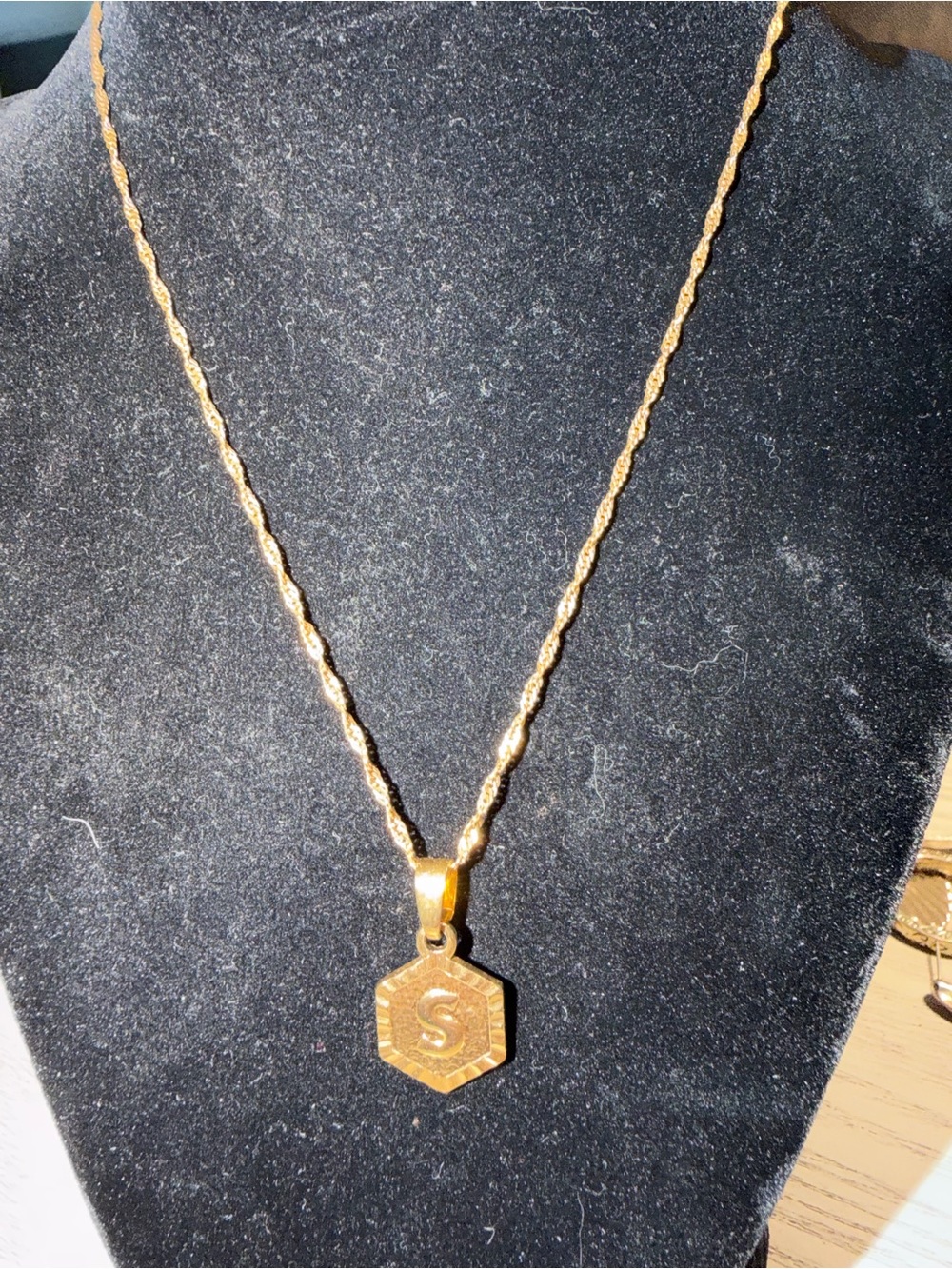 Gold Hexagon 'S' Pendant Necklace - Elegant Women's Jewelry